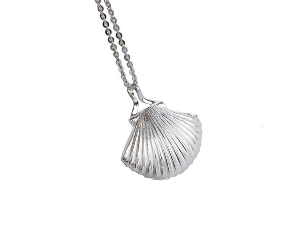 APHRODITE CLAM PEARL LOCKET PENDANT WITH NEPTUNE CHAIN