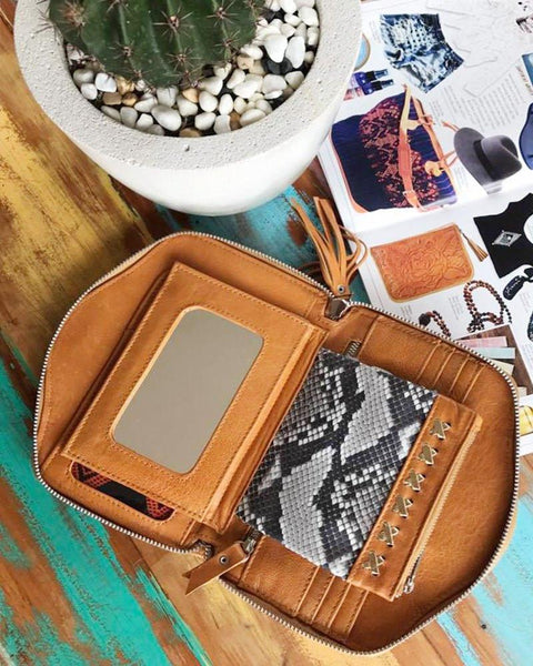 VIDA WALLET TAN